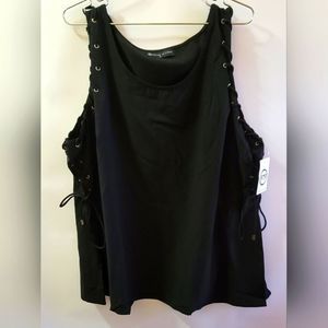 Fashion to Fashion top. Size 2